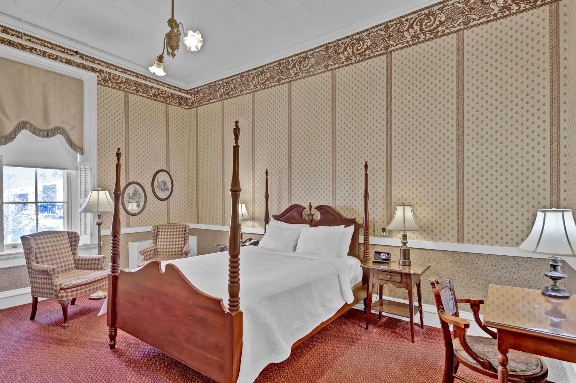St James Hotel Red Wing Buitenkant foto